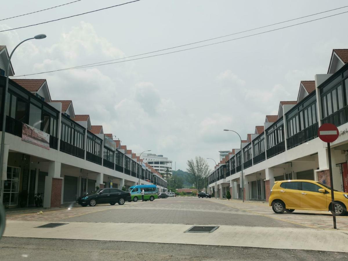 Cozy 3 Bedrooms Apartment Langkawi Kuah Exterior foto